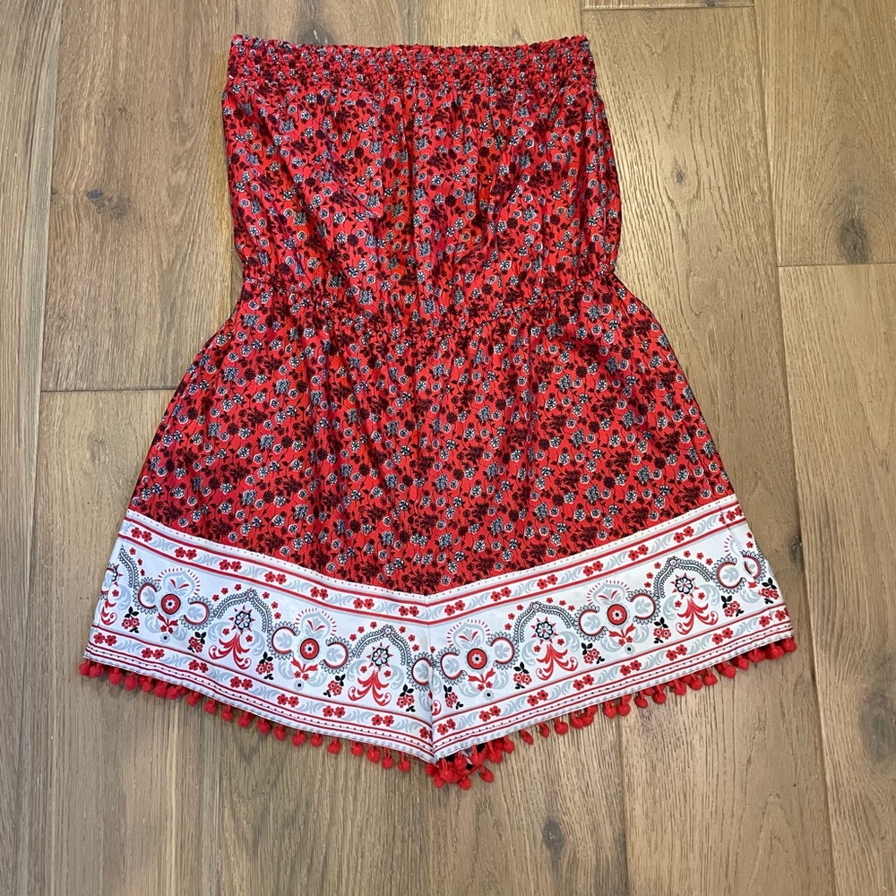 Super cute Romper! ❤️